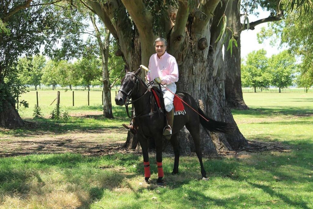 Federico Cendoya Polo Coach of El Venado Polo School